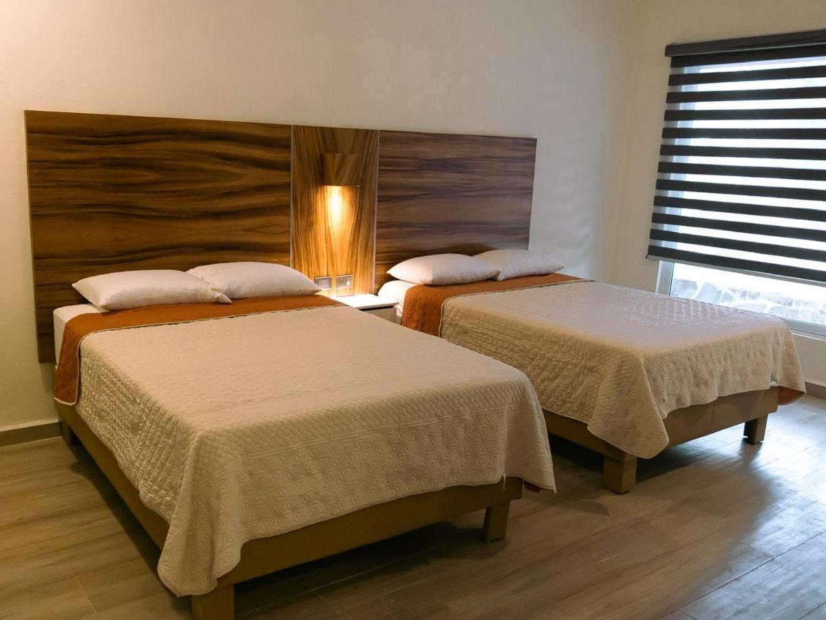 Isla Hotel